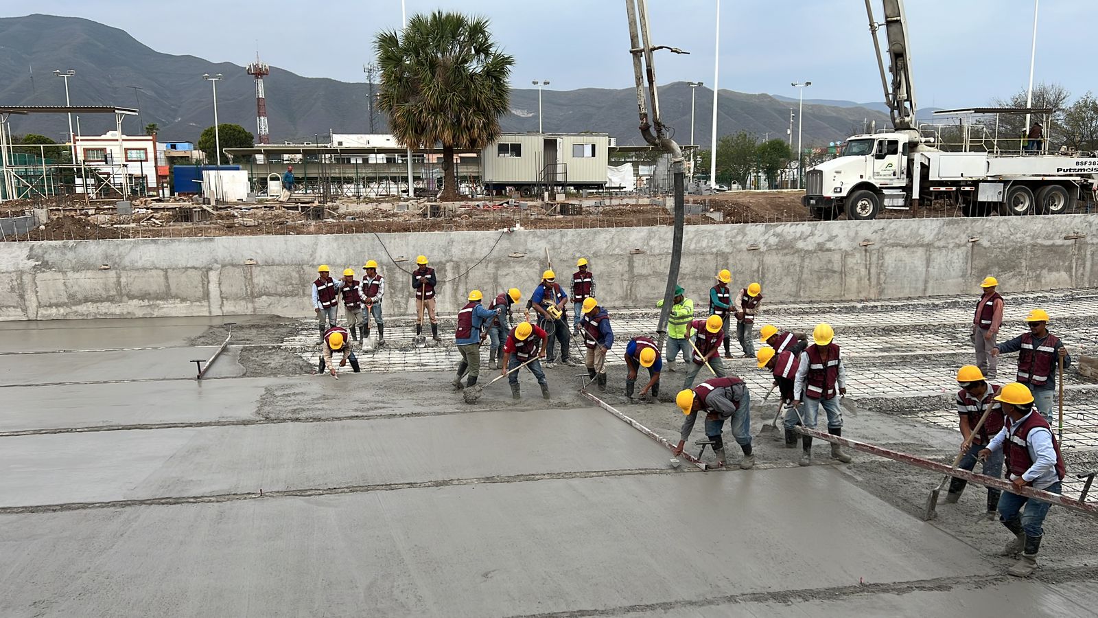 Avanza rehabilitación de albercas de la Unidad Deportiva ” Adolfo Ruiz  Cortines” | Astronoticias