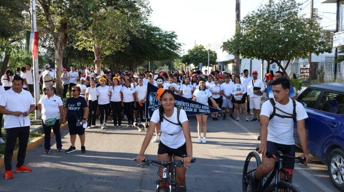Participan docentes 1