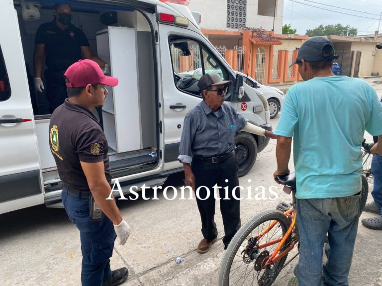 Atropellan a ciclista y conductor de transporte público se da a la fuga