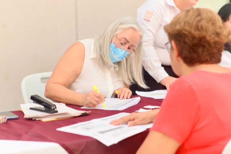 Entrega CEAV Tamaulipas becas “Esperanza de Tamaulipas” para fortalecer la educación de estudiantes
