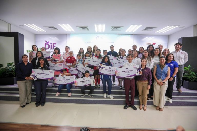 Premia DIF Tamaulipas a los ganadores del Concurso de Dibujo sobre Trabajo Infantil y Elaboración de Cartel