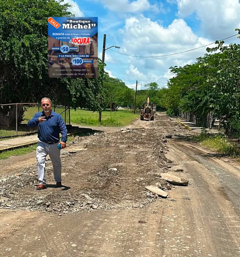 FRANK DE LEÓN SUPERVISA REHABILITACIÓN DE CAMINOS