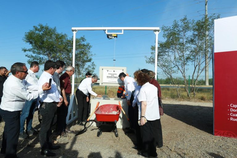 Gobierno de Américo coloca primera piedra de Estación Segura Parque Cultural “La Escondida” en Reynosa