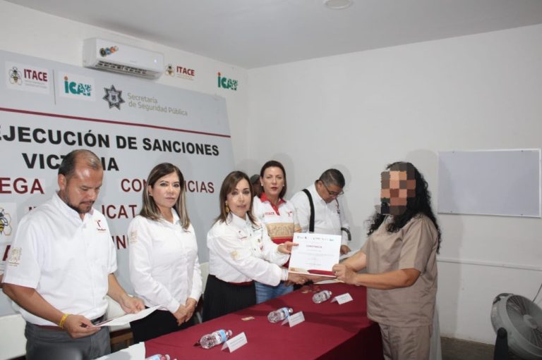 SSPT y el ITACE entregan 203 constancias de capacitación laboral en el CEDES Victoria