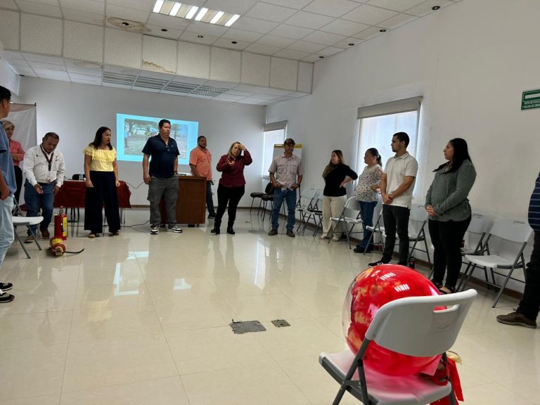 Refuerza STPS cultura de la prevención con capacitación en seguridad contra incendios para personal de COMAPA Victoria
