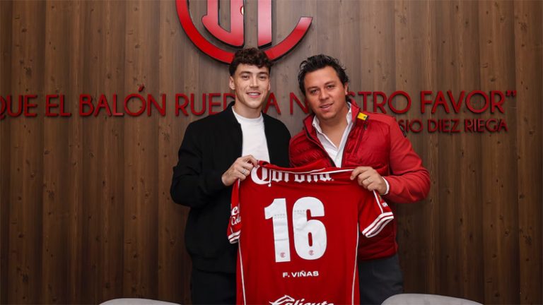 Toluca hace oficial la contratación de Federico Viñas