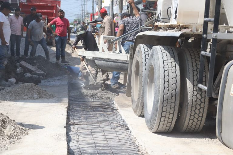 Avanza recuperación vial en la calle Galeana