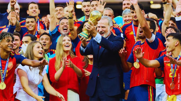 FBI detuvo a SUJETO que persiguió a la princesa de España en el Mundial: ‘Me voy a casar con ella’